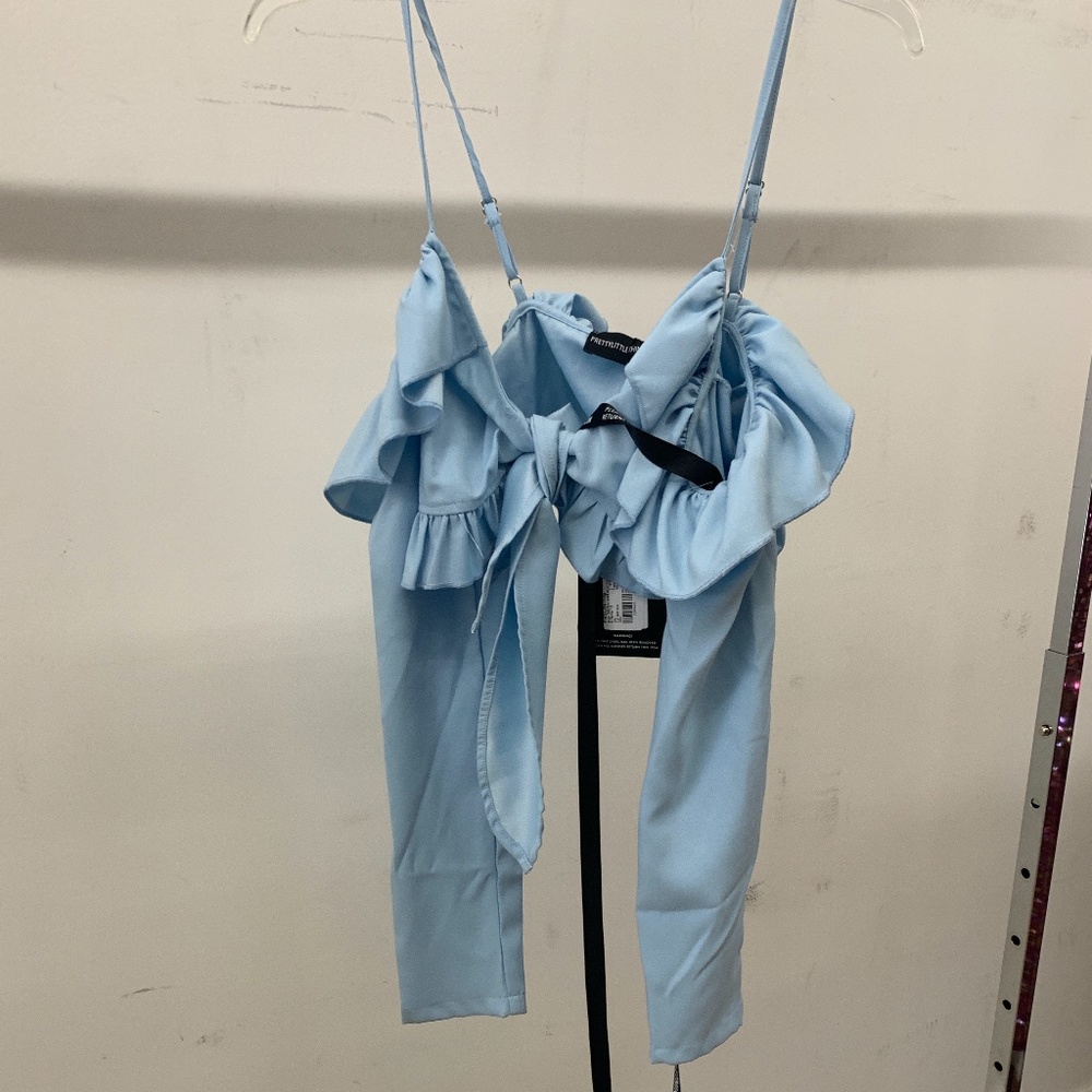 BABY BLUE LONG SLEEVE CROP TOP